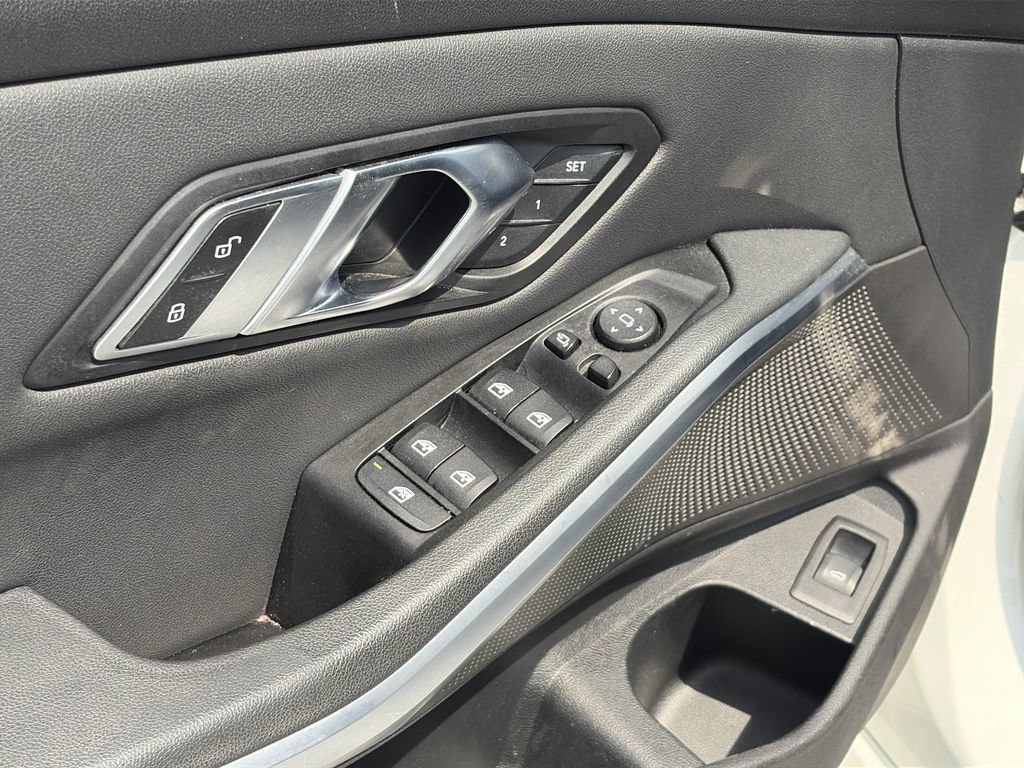 Used 2020 BMW M340i w/ Parking Assistance Package RWD image 27