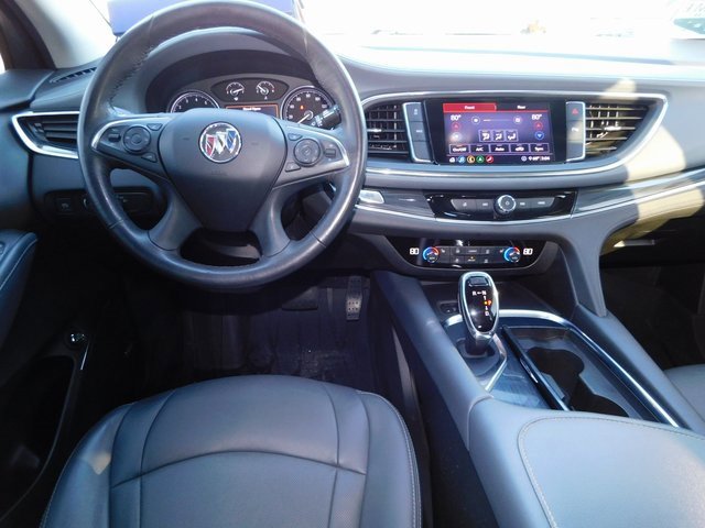 Used 2021 Buick Enclave Essence w/ Sport Touring Edition image 15