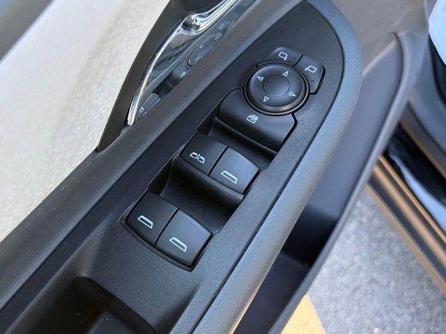 Used 2020 Chevrolet Bolt LT image 13