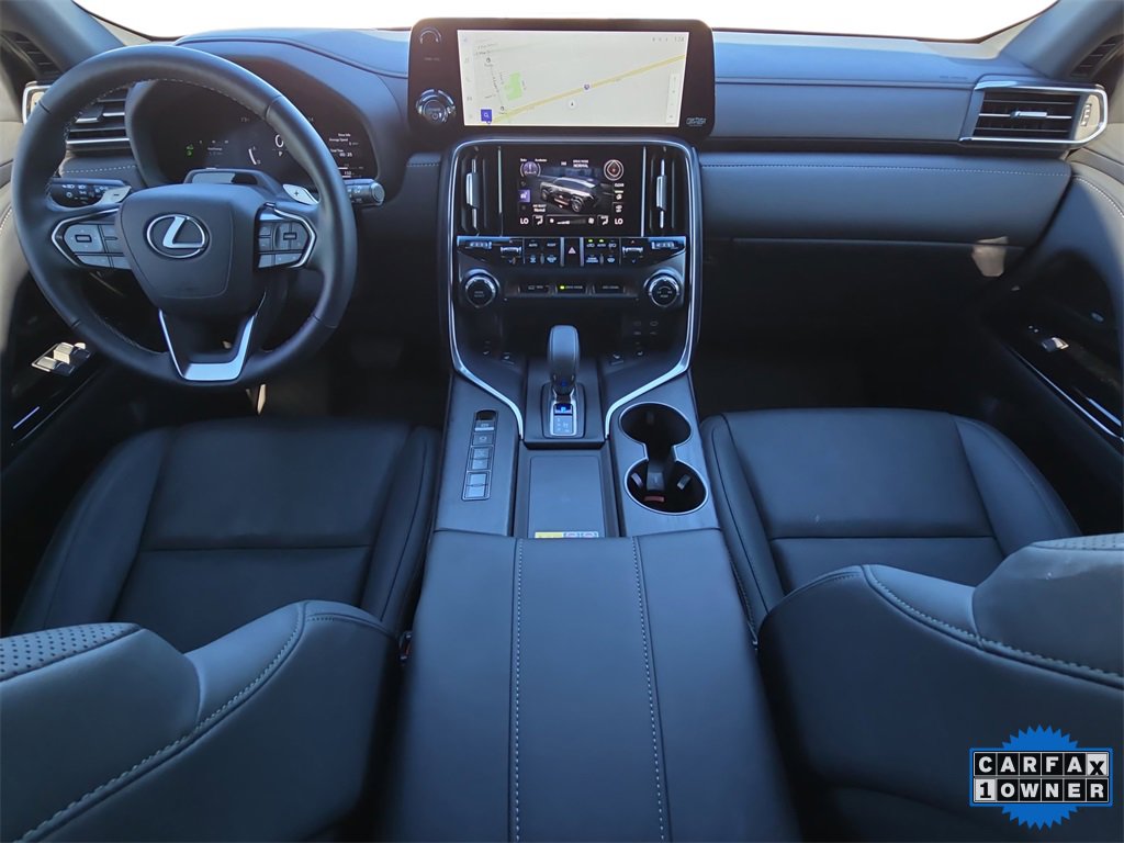 Used 2025 Lexus LX 700h Overtrail image 9