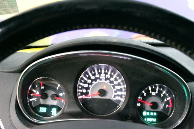 Used 2012 Chrysler 200 Limited FWD image 16