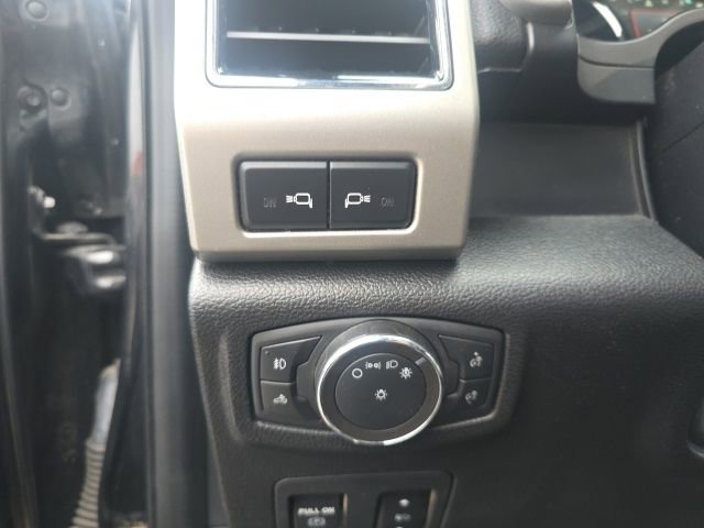 Used 2020 Ford F150 Lariat w/ Equipment Group 502A Luxury image 22