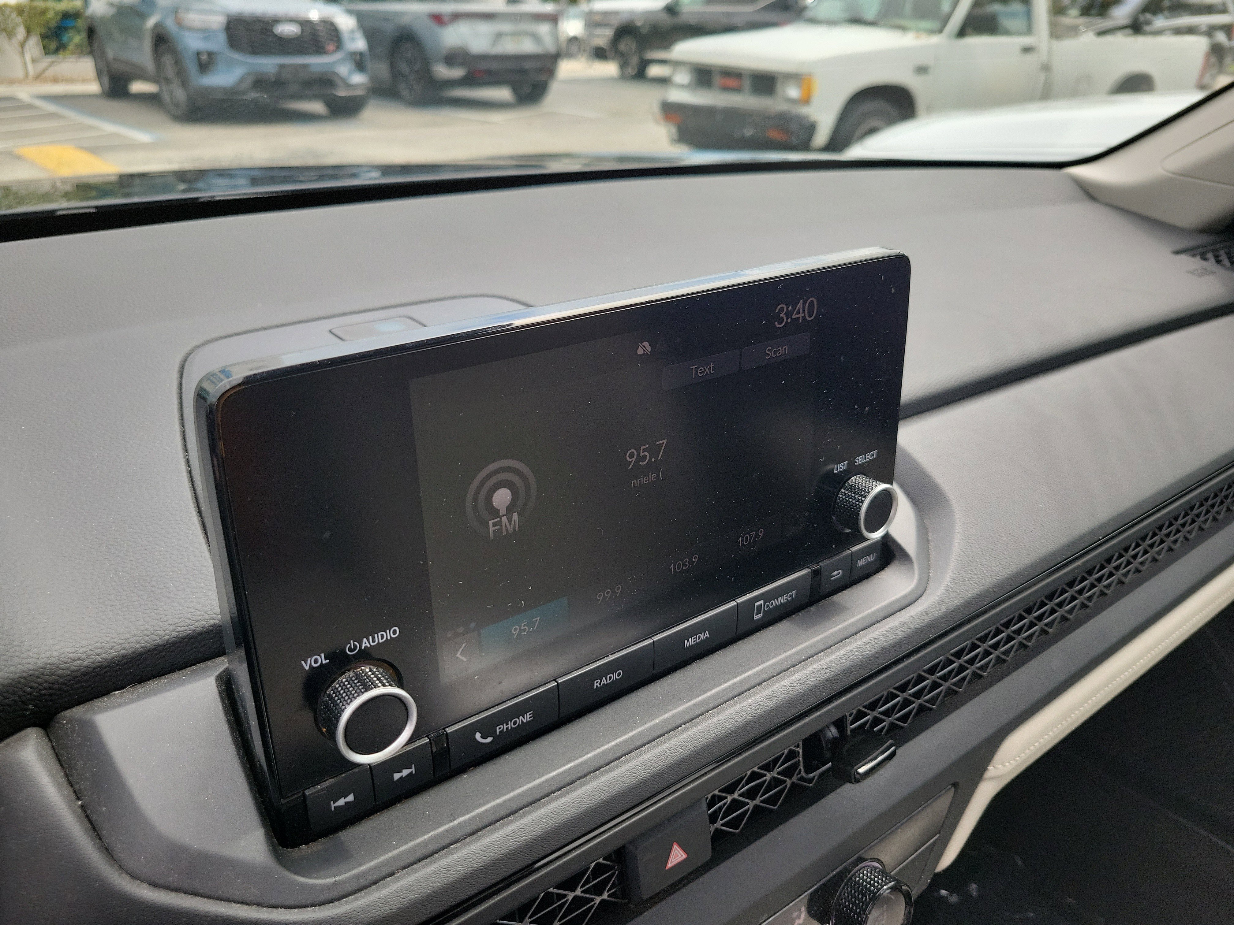 Certified 2023 Honda Accord LX image 24