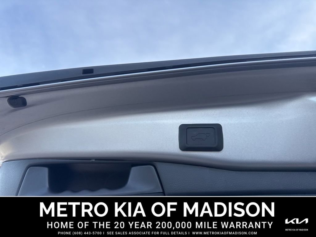 Used 2025 Toyota RAV4 XLE Premium w/ Weather Package image 32