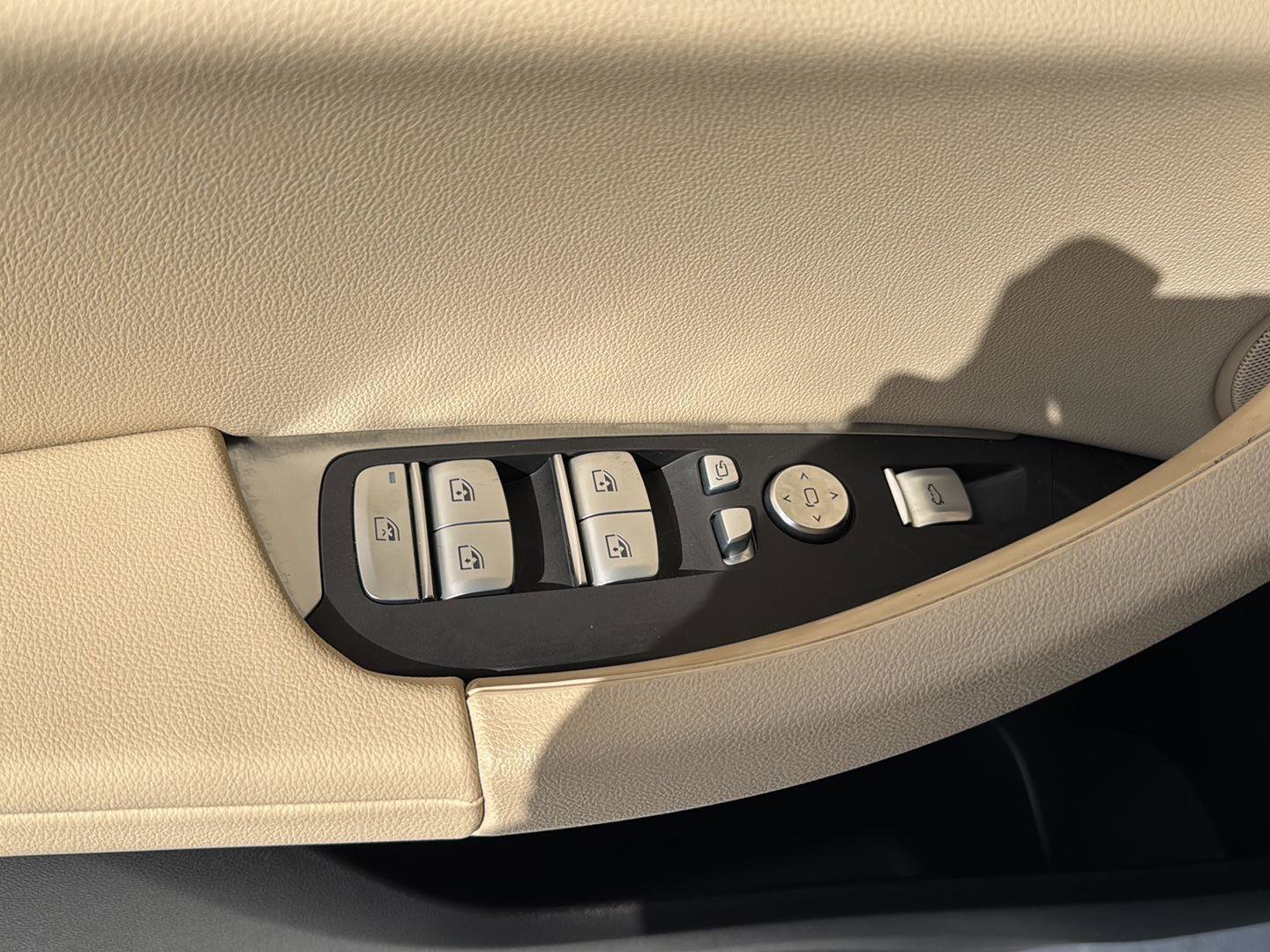 Certified 2023 BMW X3 sDrive30i w/ Premium Package image 31