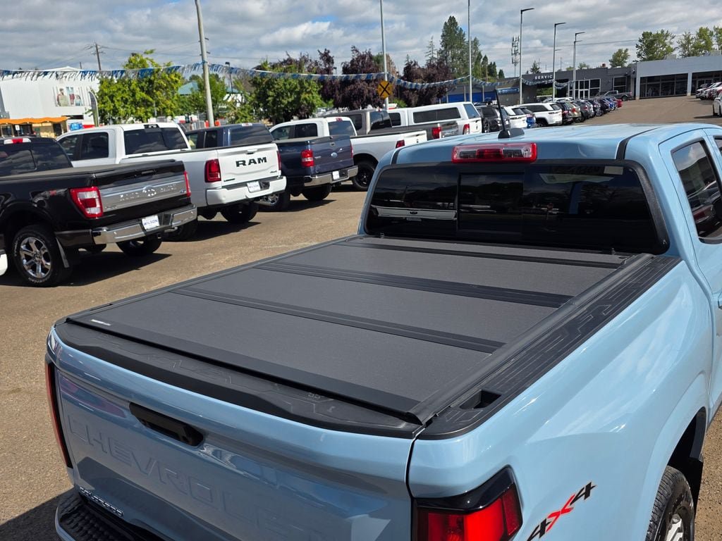 Used 2025 Chevrolet Colorado LT w/ LT Convenience Package AWD/4WD image 29