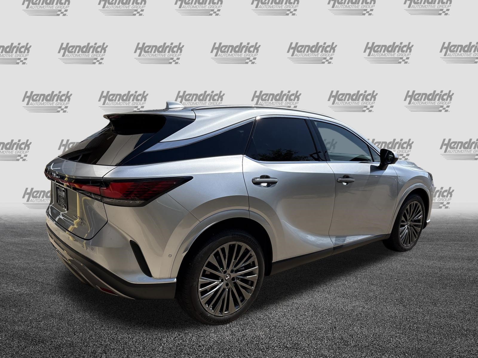 Used 2025 Lexus RX 350 w/ Convenience Package AWD/4WD image 10