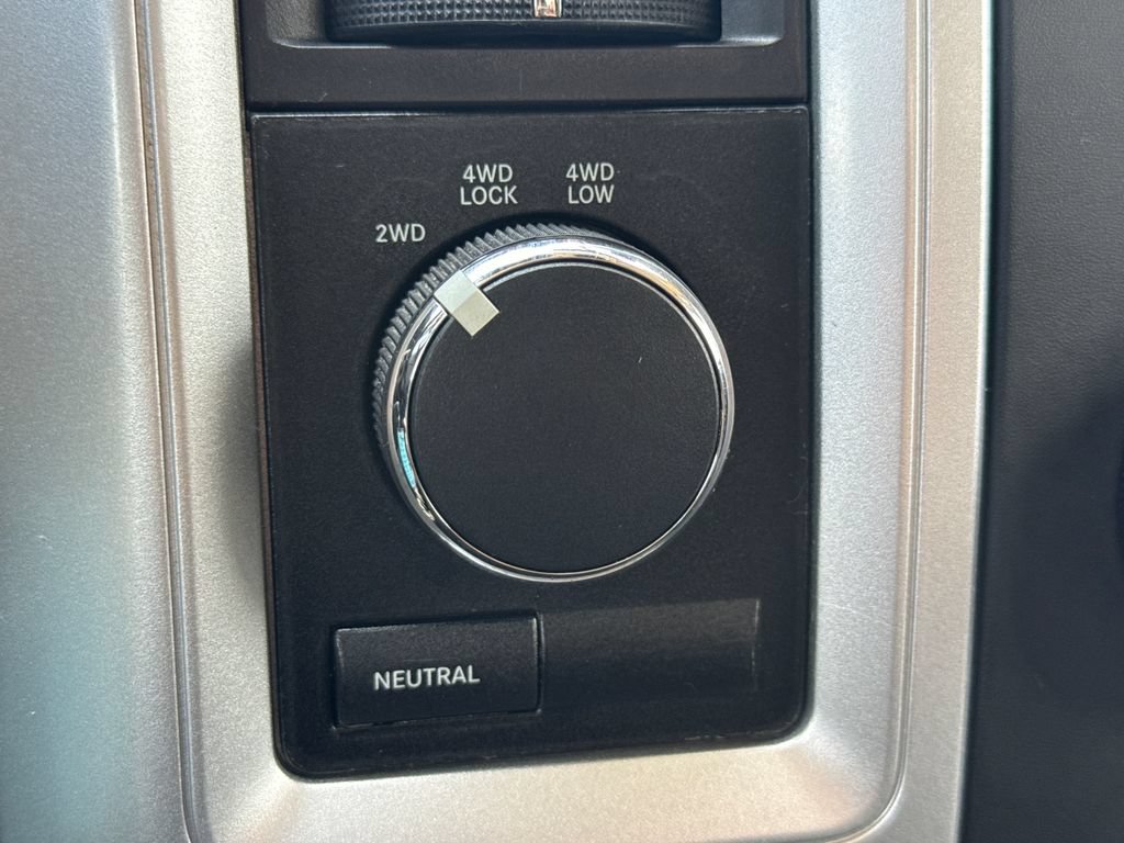 Used 2012 RAM 1500 Classic SLT AWD/4WD image 20