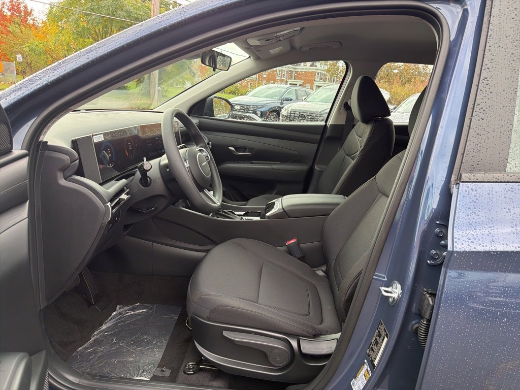 New 2026 Hyundai Tucson SE image 12
