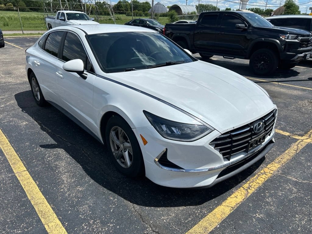 Used 2021 Hyundai Sonata SE FWD image 2