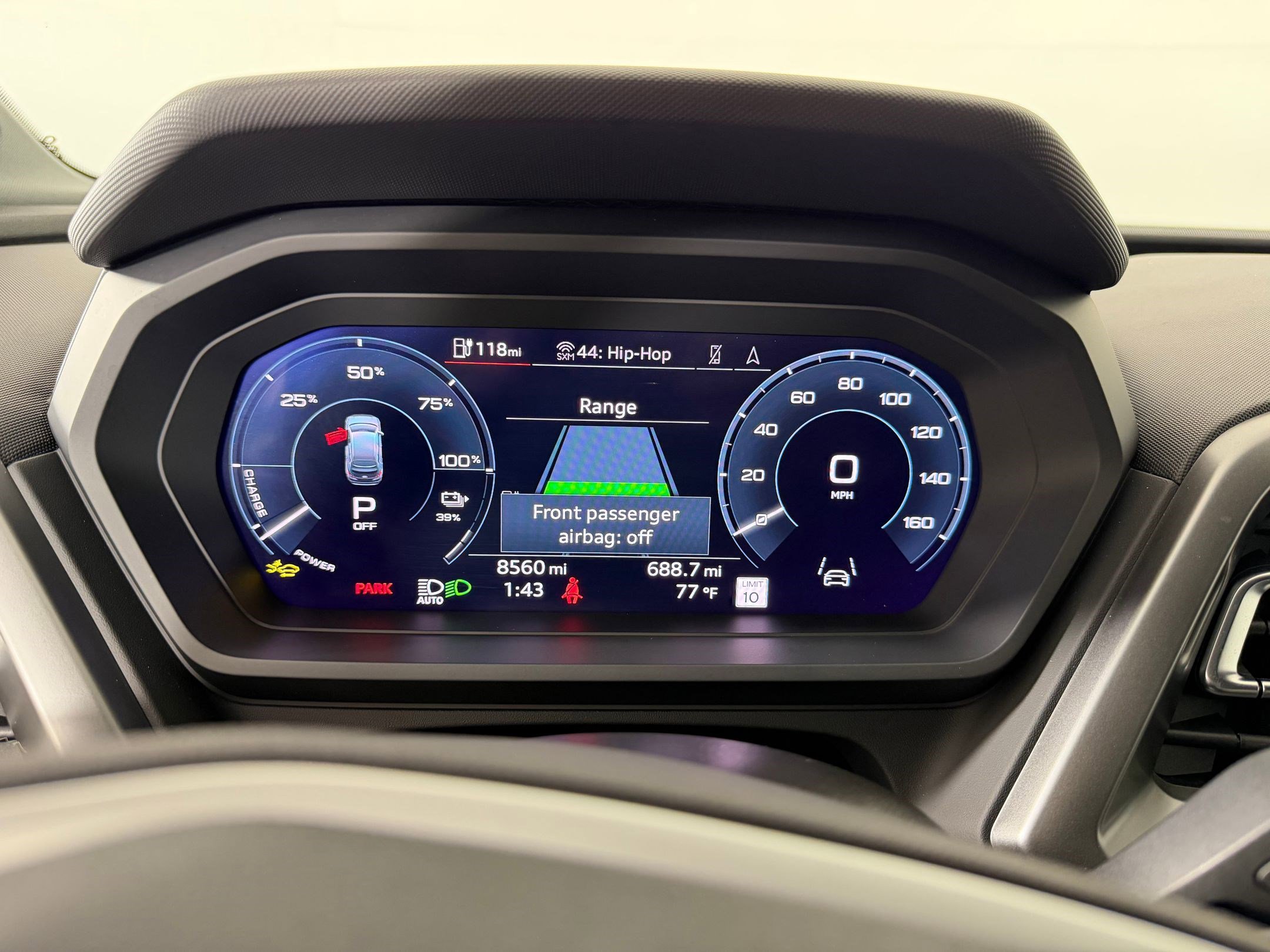 Used 2025 Audi Q4 e-tron Premium Plus image 18