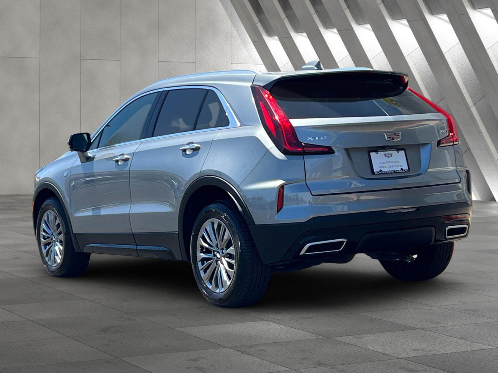 Certified 2025 Cadillac XT4 Premium Luxury FWD image 6