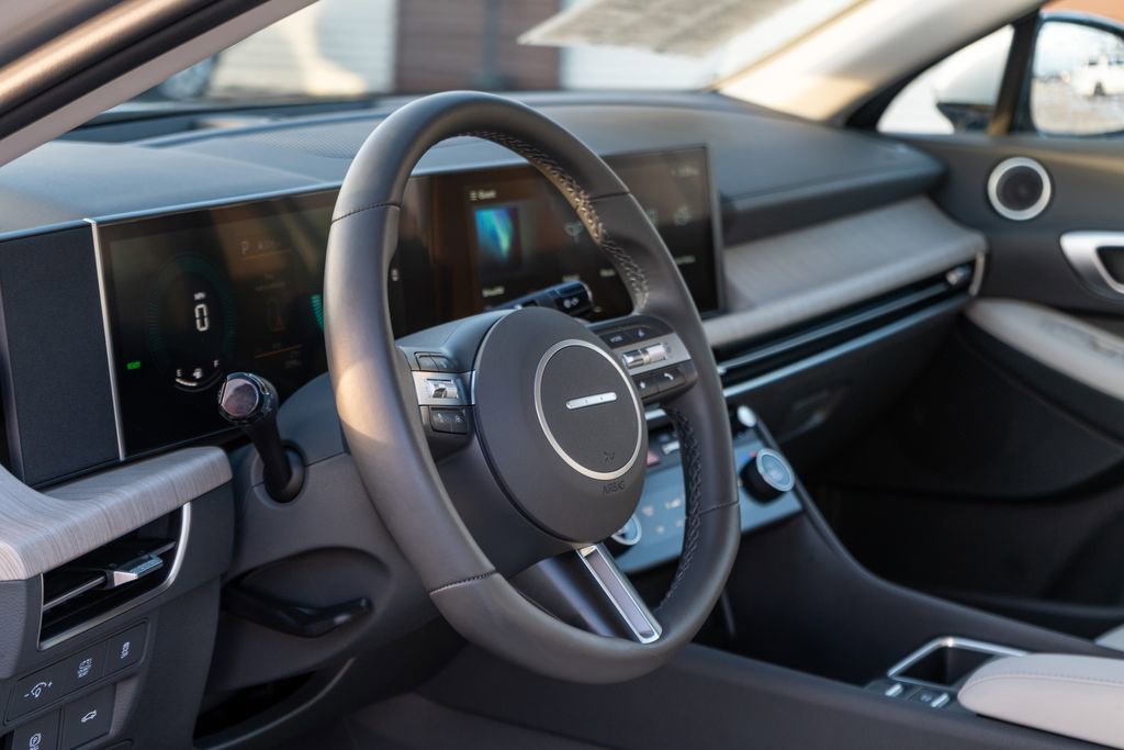 Used 2025 Hyundai Sonata SEL image 22