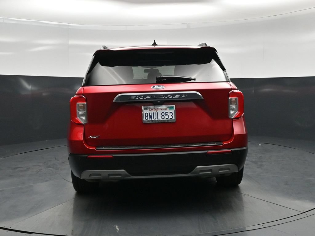 Used 2021 Ford Explorer XLT w/ Equipment Group 202A RWD image 25