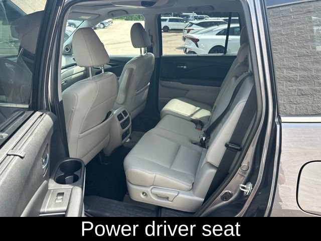 Used 2019 Honda Pilot Touring image 15