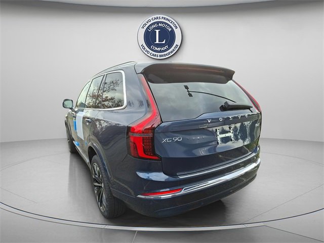 New 2026 Volvo XC90 B6 Plus w/ Protection Package Premier image 4