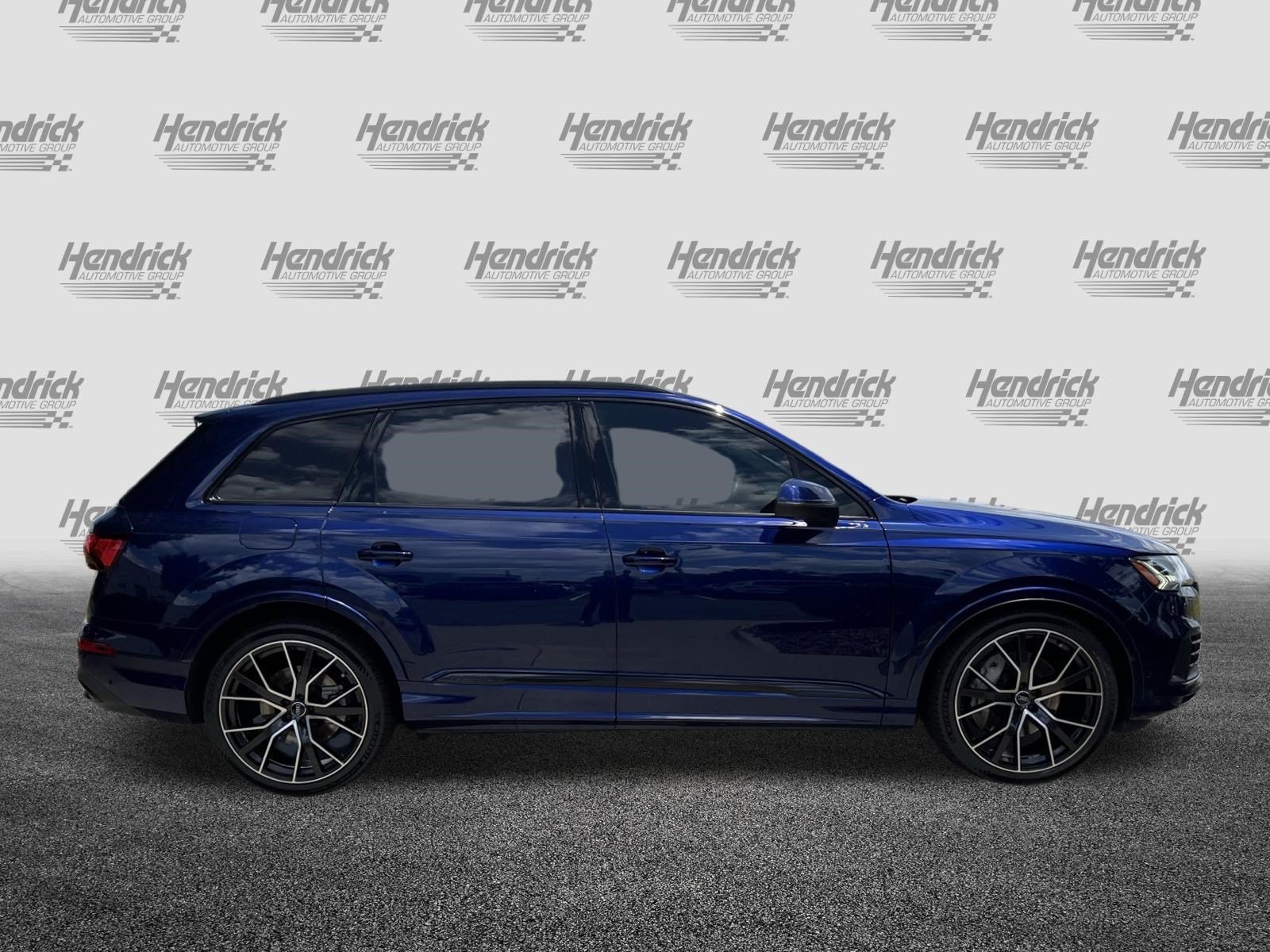 Used 2020 Audi Q7 3.0T Prestige w/ Prestige Package AWD/4WD image 10