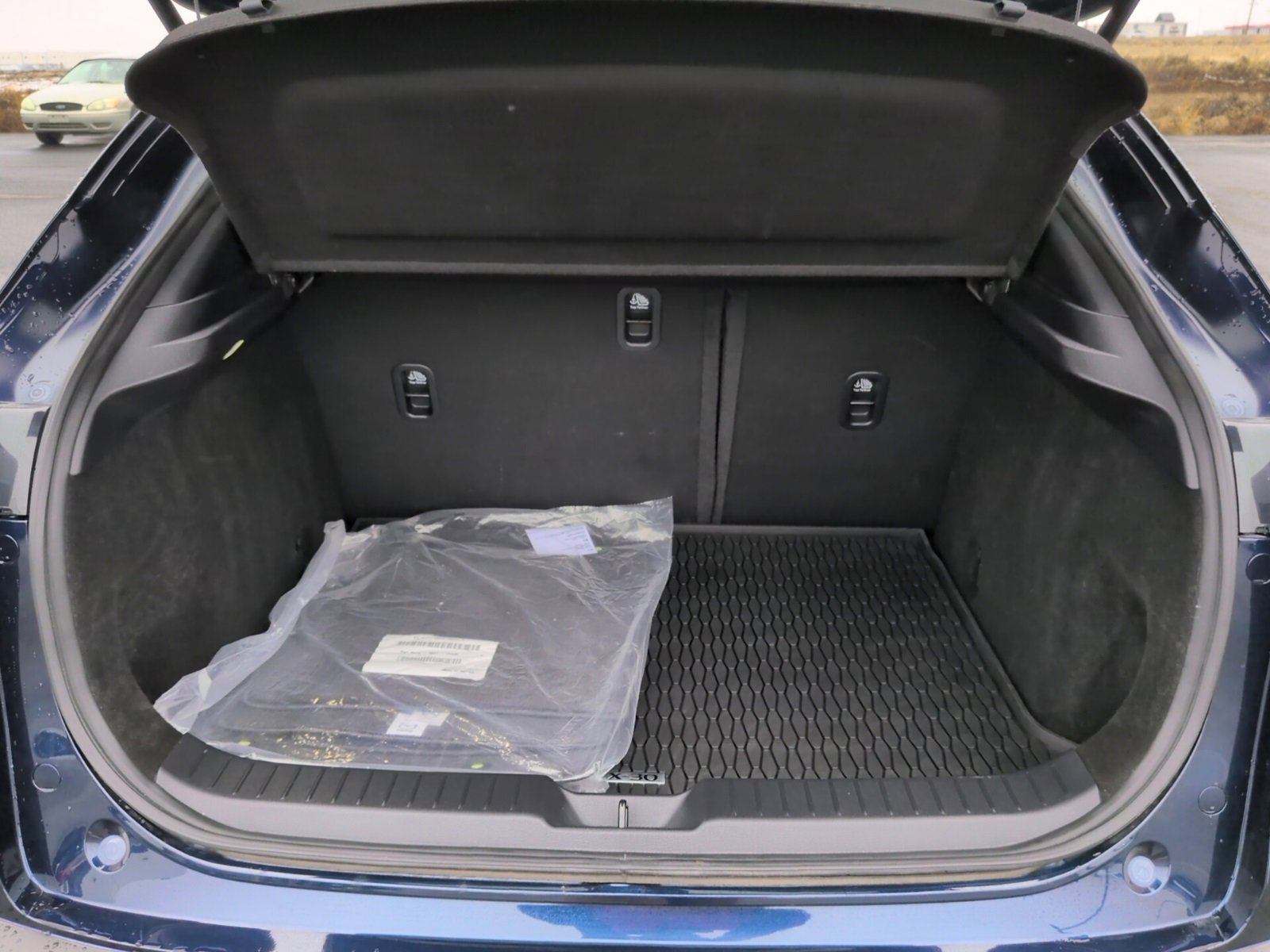 Certified 2024 MAZDA CX-30 AWD 2.5 S w/ Select Sport Pkg image 12