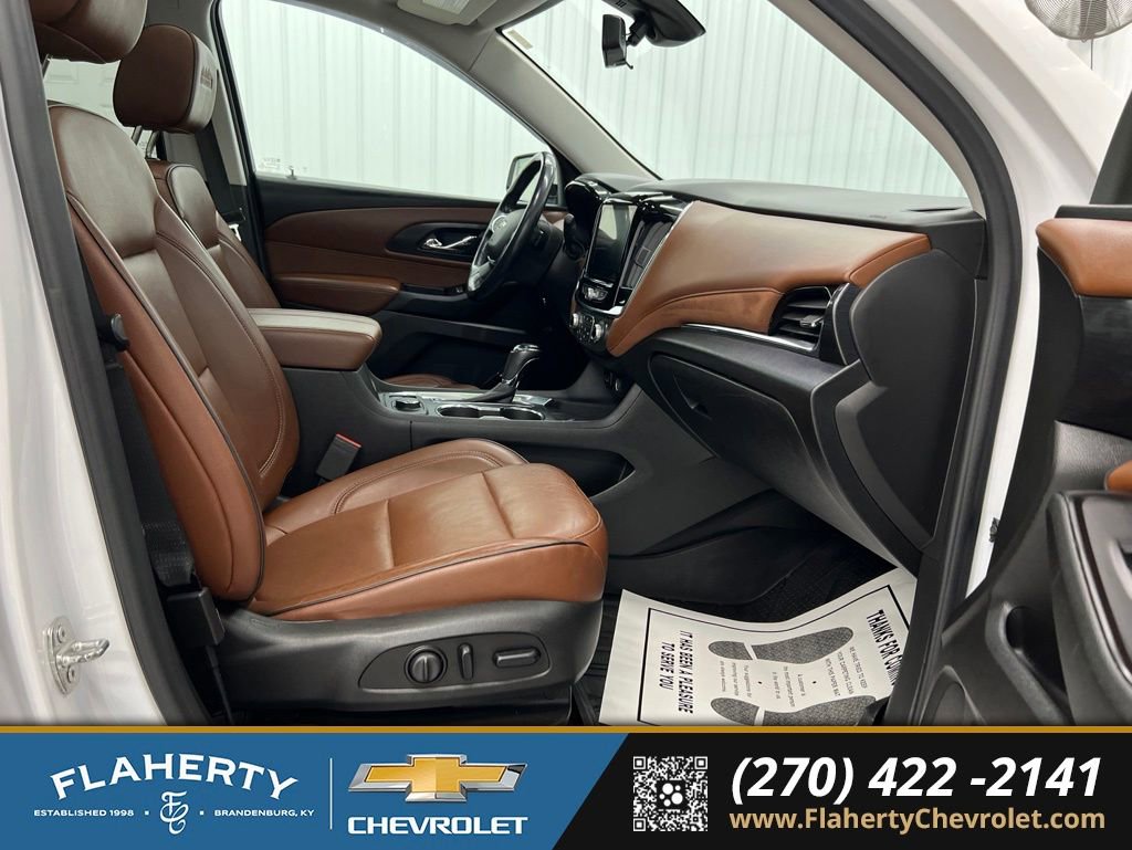 Used 2019 Chevrolet Traverse High Country w/ LPO, 'HIT The Road' Package AWD/4WD image 15