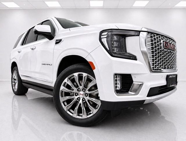 Used 2024 GMC Yukon Denali w/ Max Trailering Package AWD/4WD image 3