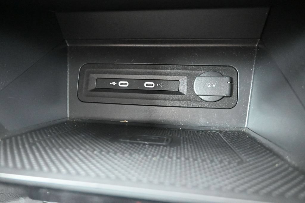 Used 2023 Volkswagen Atlas SE AWD/4WD image 21