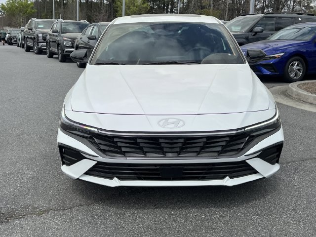New 2026 Hyundai Elantra SEL Sport Premium FWD image 2