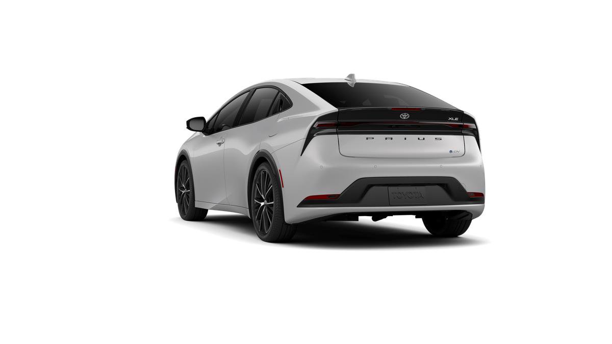 New 2026 Toyota Prius XLE FWD image 9