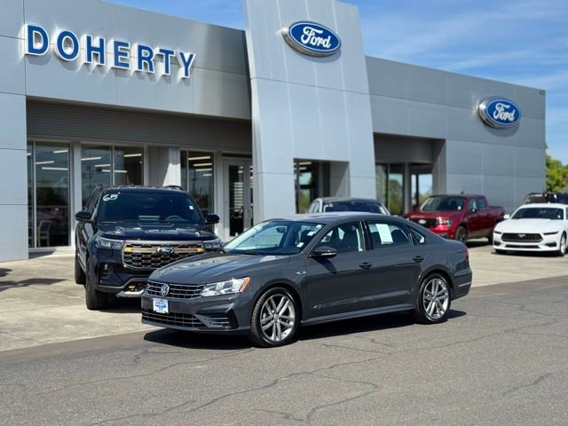 Used 2018 Volkswagen Passat 2.0T R-Line