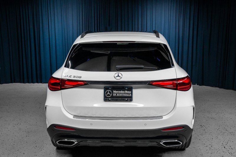 New 2026 Mercedes-Benz GLC 300 image 8