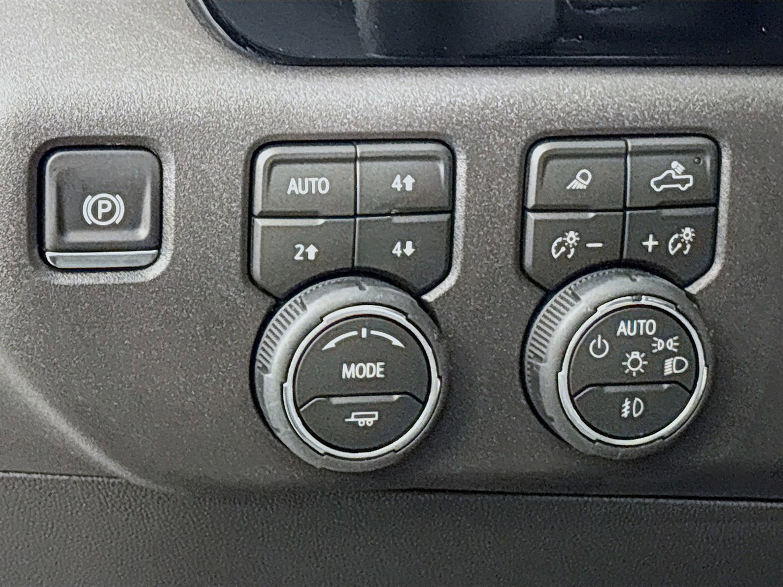 New 2026 Chevrolet Silverado 1500 LT Trail Boss w/ LT Trail Boss Premium Package image 13