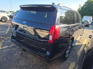 Used 2025 Ford Expedition Max Active AWD/4WD image 4