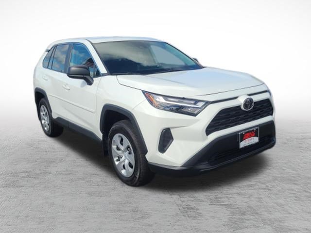 Certified 2025 Toyota RAV4 LE AWD/4WD image 3