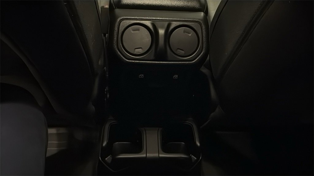 Used 2022 Jeep Wrangler Unlimited Sport image 20