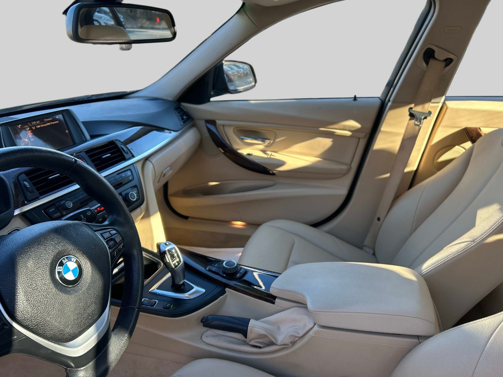 Used 2015 BMW 328i Sedan RWD image 20