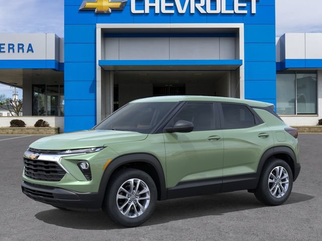 New 2026 Chevrolet TrailBlazer LS w/ LS Convenience Package AWD/4WD image 2