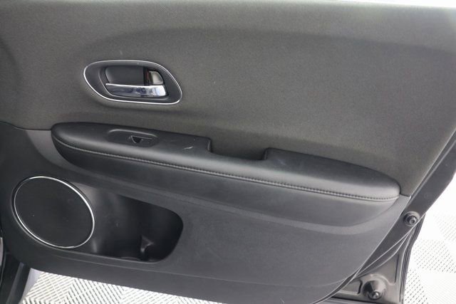 Used 2022 Honda HR-V EX image 27