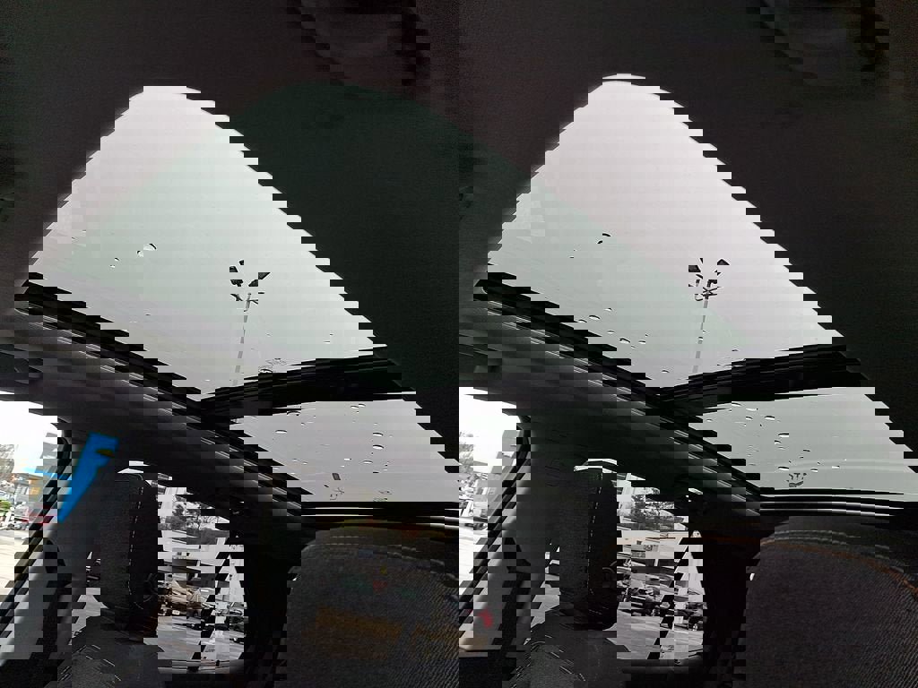 Certified 2021 Chevrolet Equinox LT image 16