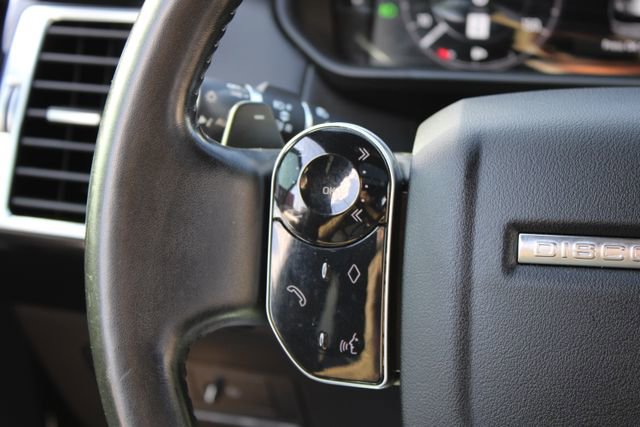 Used 2020 Land Rover Discovery HSE Luxury image 26