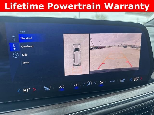 Used 2025 Chevrolet Suburban Z71 AWD/4WD image 16