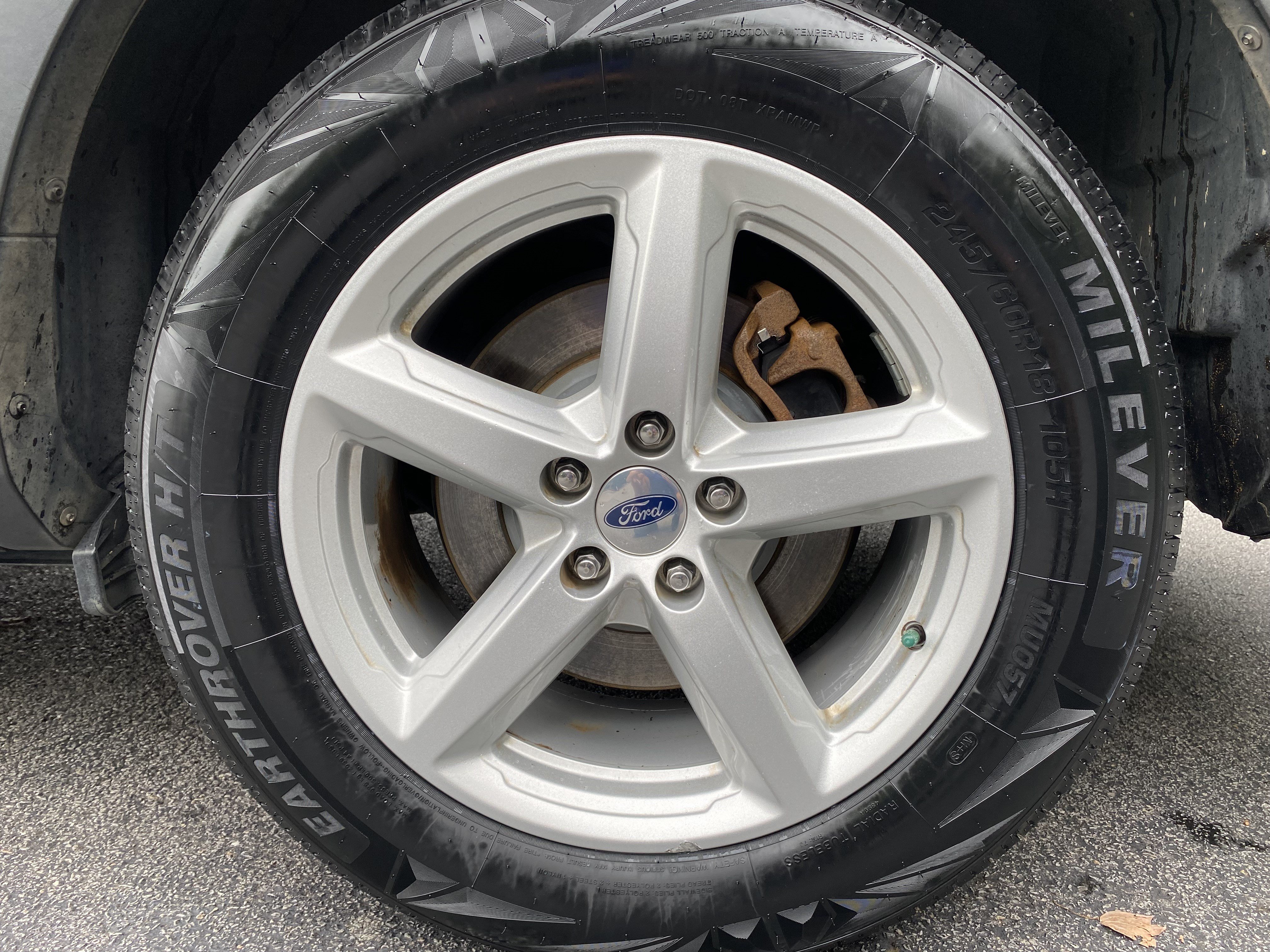 Used 2018 Ford Explorer XLT w/ Equipment Group 202A FWD image 41
