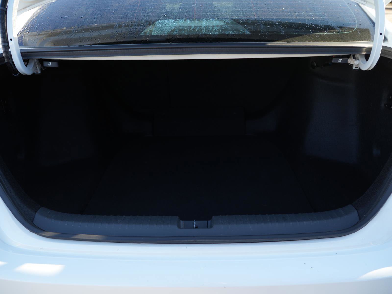 Used 2024 Honda Accord Sport image 8