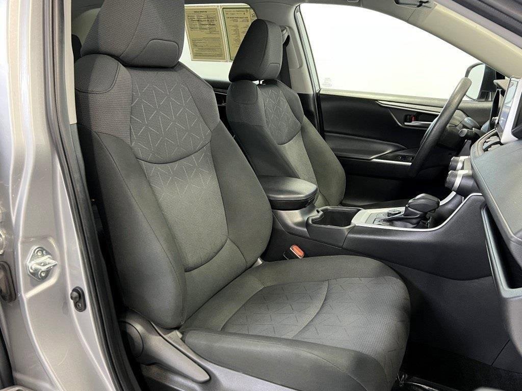 Used 2024 Toyota RAV4 XLE image 13