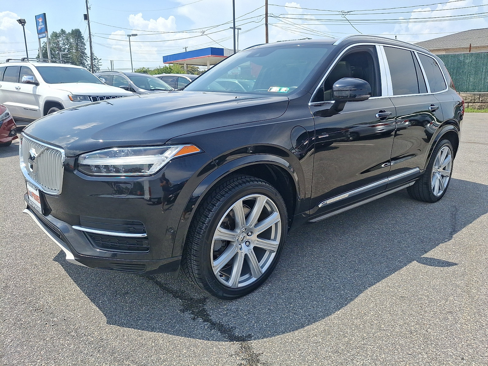 Used 2017 Volvo XC90 T8 Excellence AWD/4WD image 3