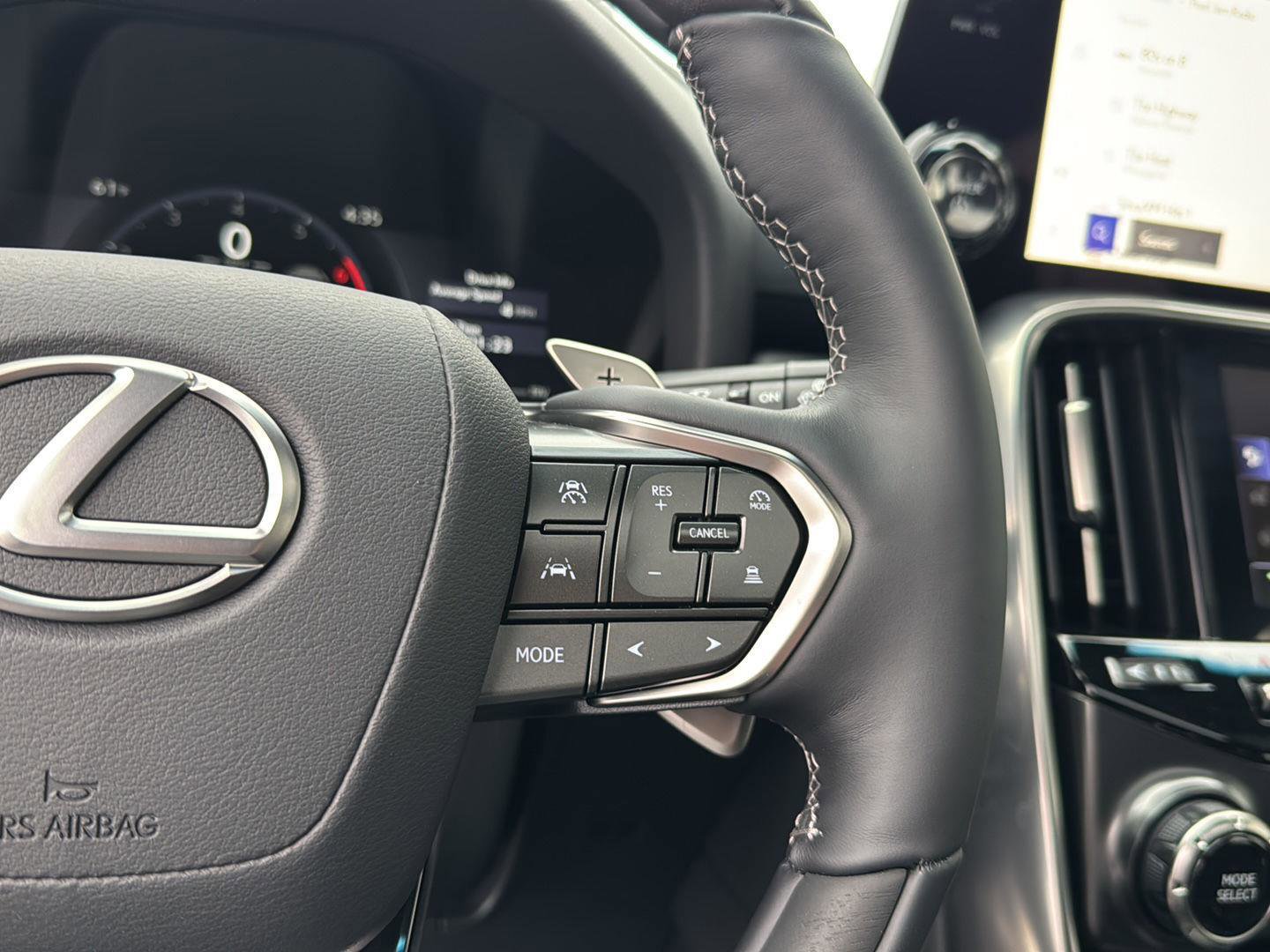 New 2026 Lexus LX 700h Luxury AWD/4WD image 19