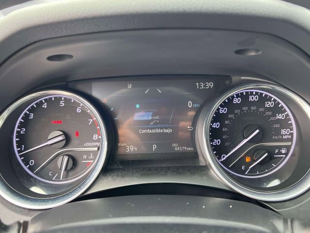 Used 2020 Toyota Camry LE image 26