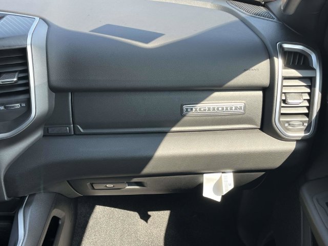 New 2027 RAM 1500 Big Horn w/ Night Edition AWD/4WD image 15