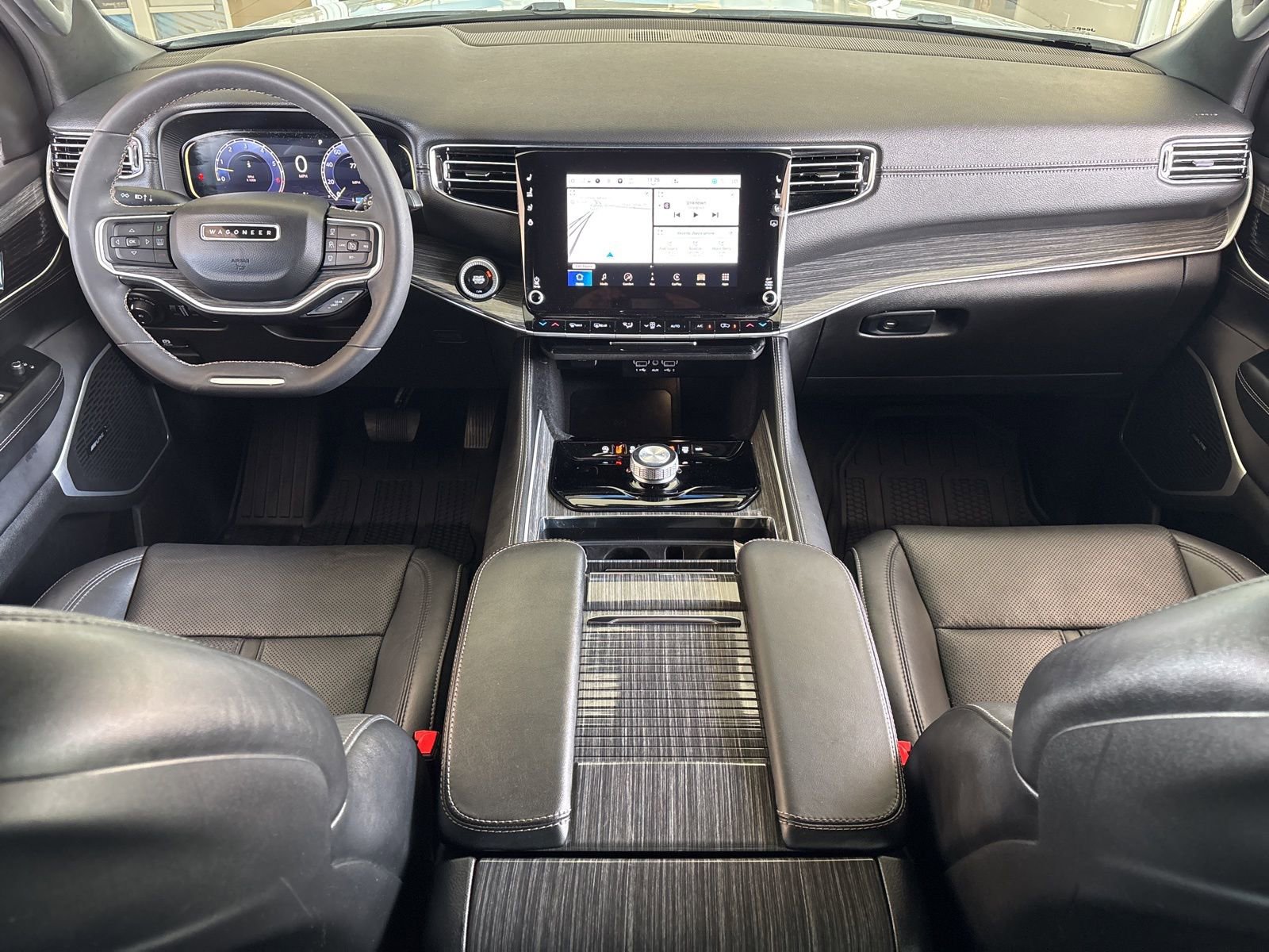 Used 2022 Jeep Wagoneer Series II image 23