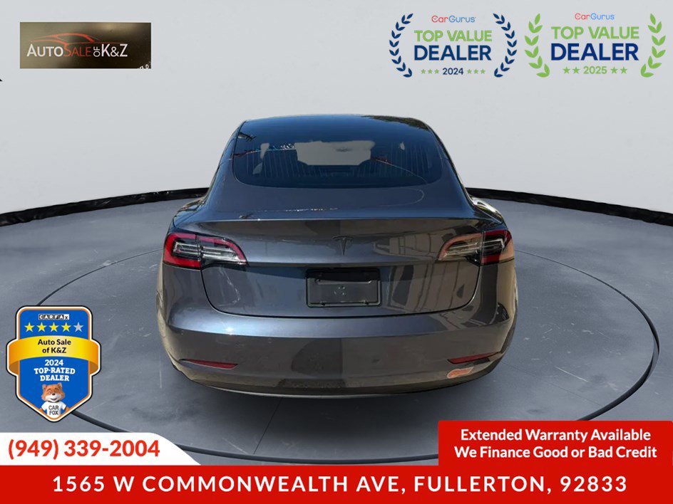 Used 2018 Tesla Model 3 Mid Range image 5