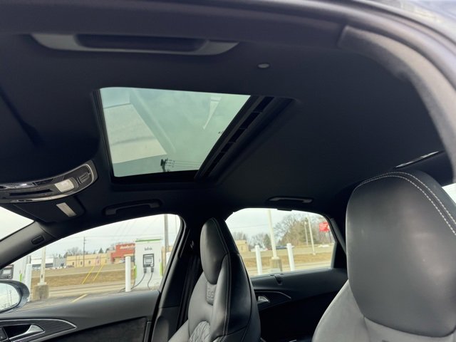 Used 2016 Audi S6 Prestige w/ Prestige Package image 10