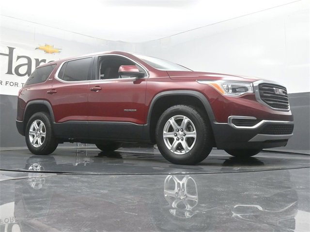 Used 2017 GMC Acadia SLE w/ LPO, Floor Liner Package image 2